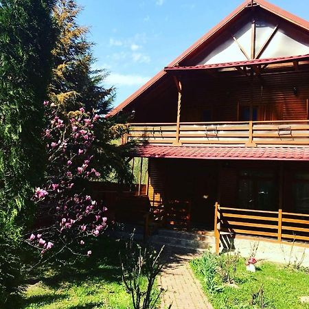 Casa De Vacanta Качулата Экстерьер фото