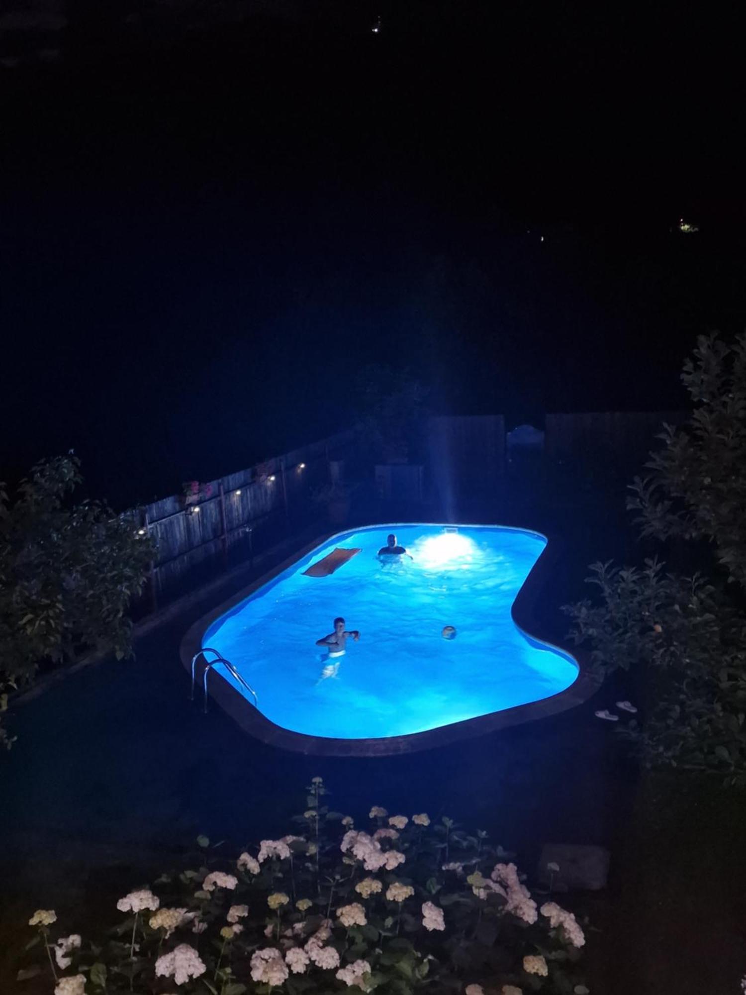 Casa De Vacanta Качулата Номер фото