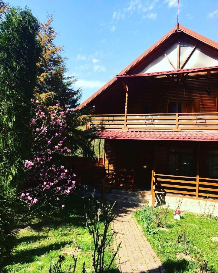 Casa De Vacanta Качулата Экстерьер фото
